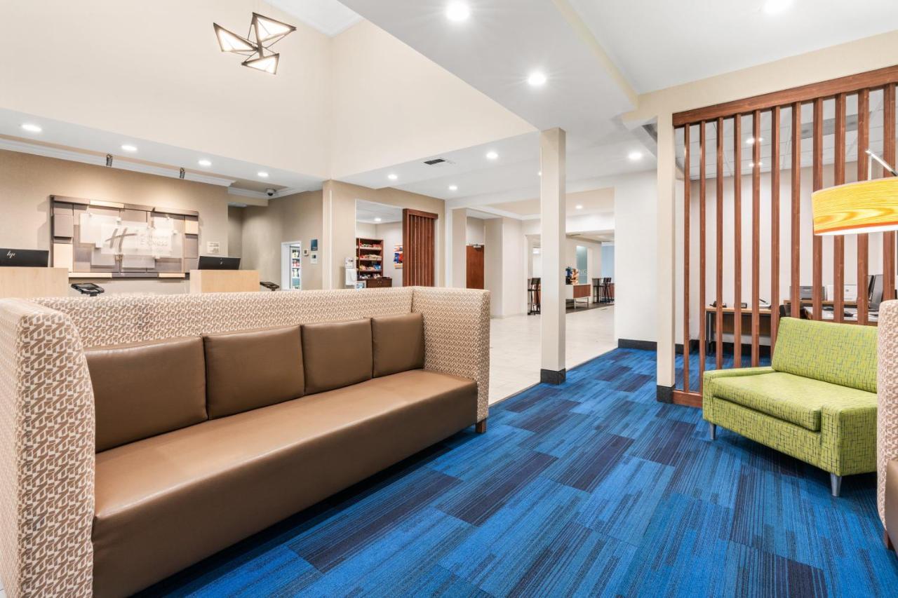 Holiday Inn Express & Suites Klamath Falls Central By Ihg Exterior foto