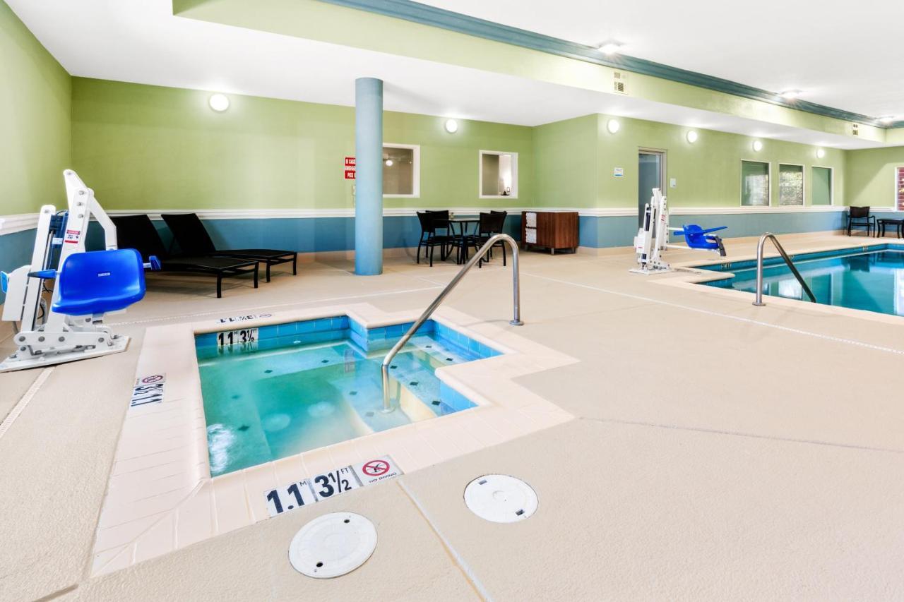 Holiday Inn Express & Suites Klamath Falls Central By Ihg Exterior foto